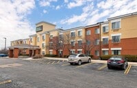 Building Photo - Furnished Studio-Chicago - Schaumburg - Convention Center
