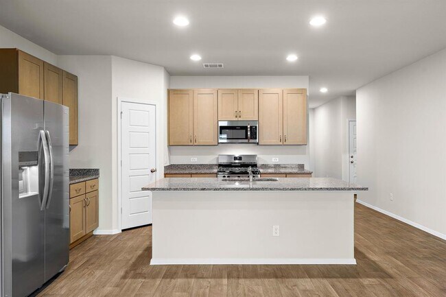 Building Photo - 1210 Teychas Dr