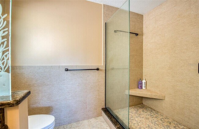 Building Photo - 4222 Miller Dr