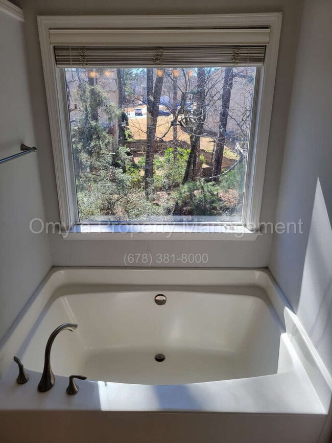 Building Photo - Beautiful 4 Bedroom Home in Cumming!