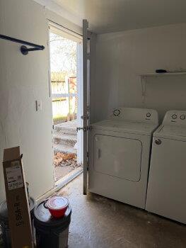 Building Photo - 1905 Hasley Dr