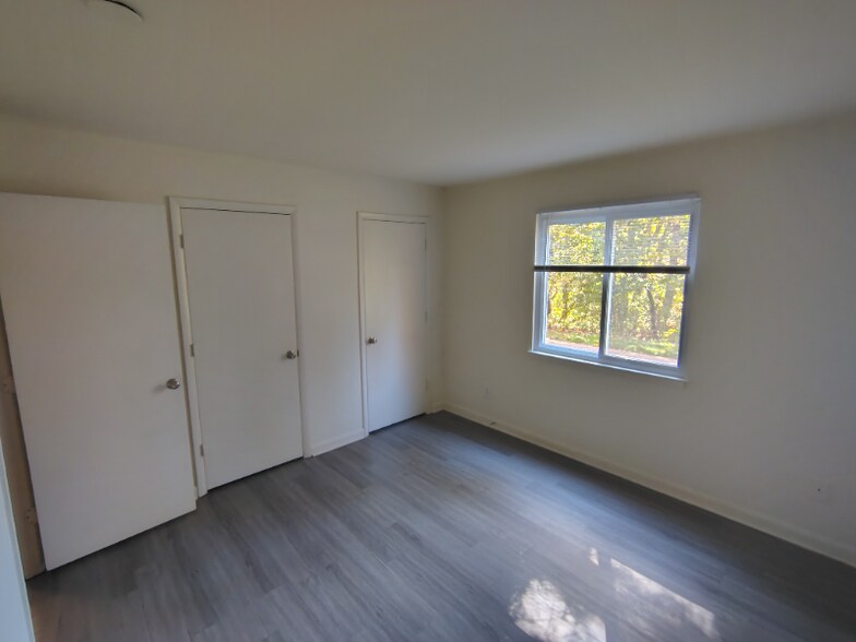 Building Photo - 600 Reusens Rd