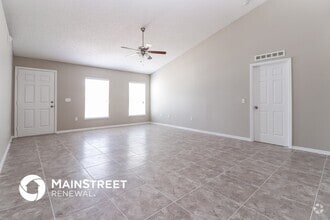 Building Photo - 927 Cambridge Ct