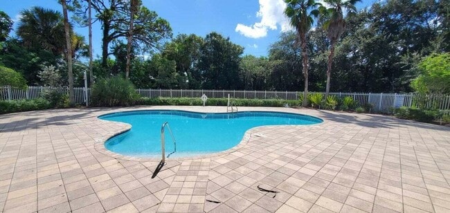 Building Photo - 971 Pipers Cay Dr