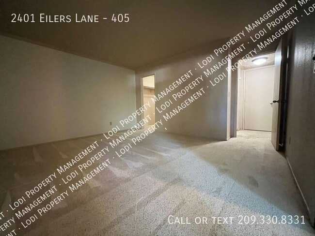 Building Photo - 2401 Eilers Ln