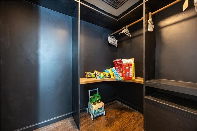 Building Photo - 134 Riverstone Commons Cir