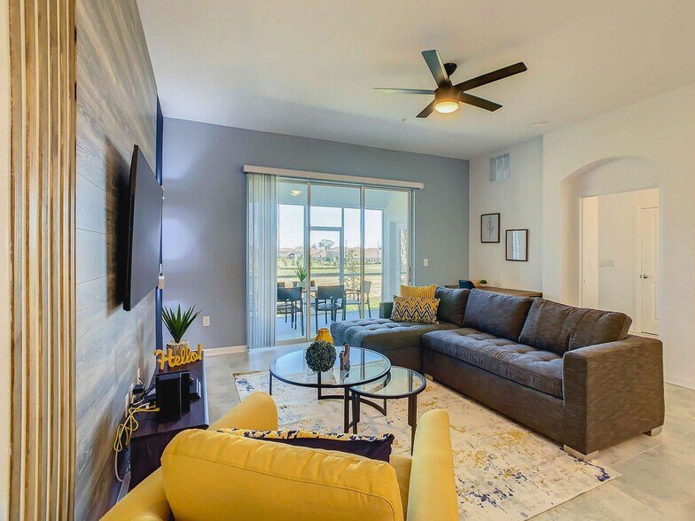 Building Photo - 1101 Challenge Dr