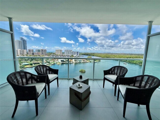 Building Photo - 400 Sunny Isles Blvd