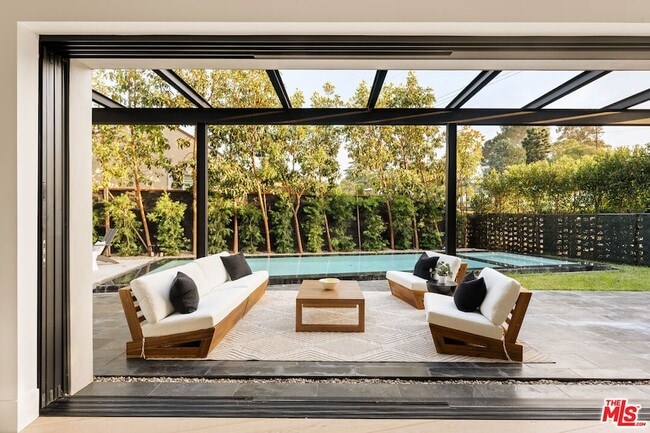 Building Photo - 5988 W 76th St