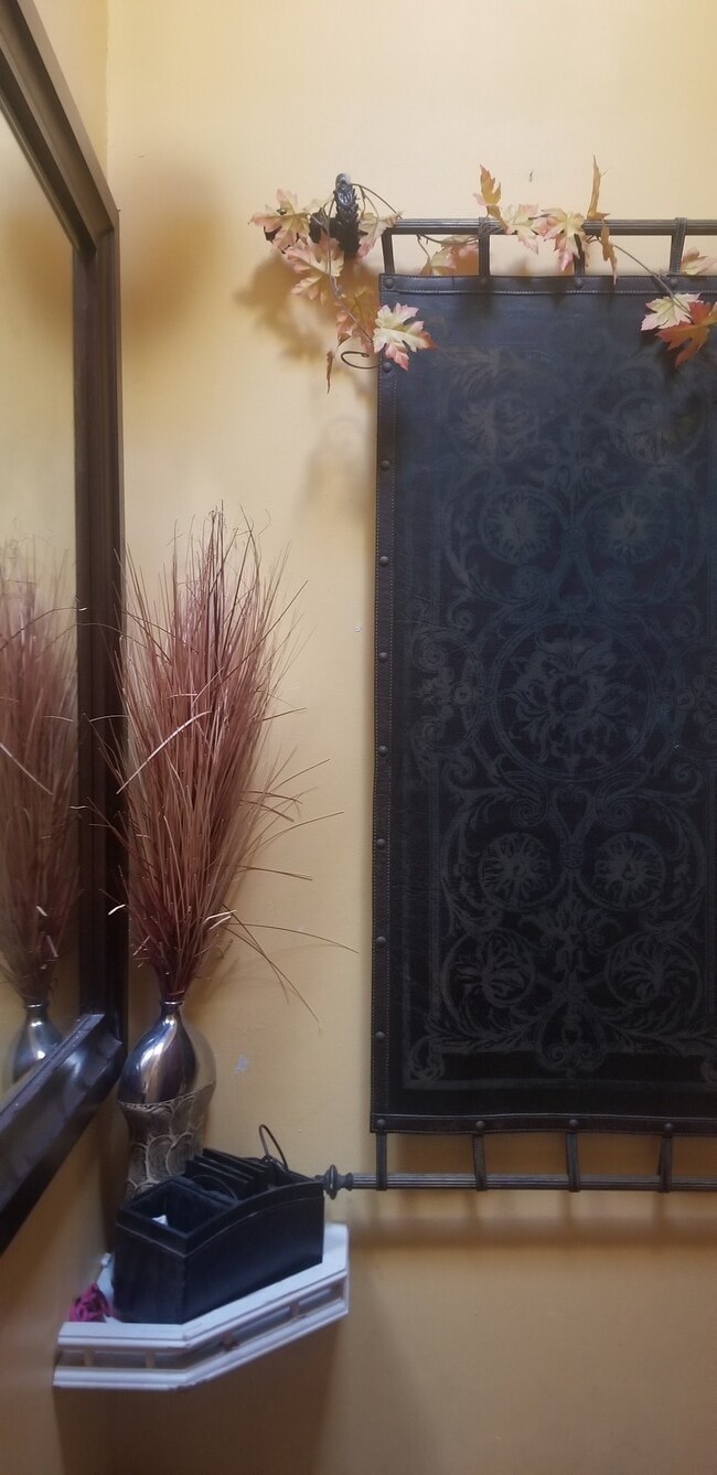 Apartment Entrance - 328 Hancock St
