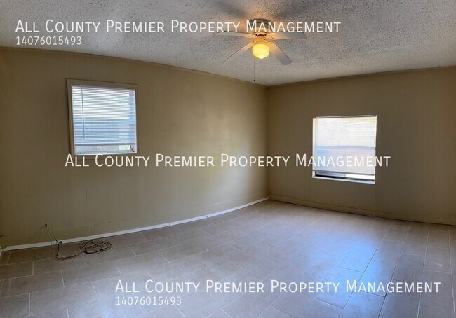 Building Photo - 2205 Continental Blvd