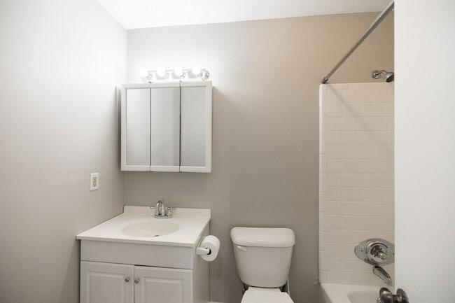 Building Photo - 6301 High Shoals Rd