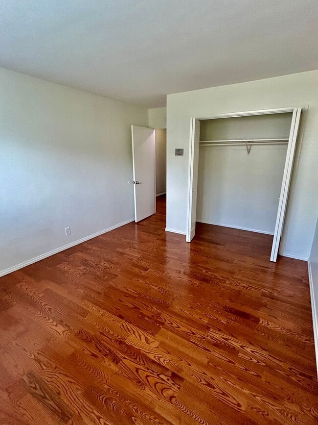 Building Photo - 4 Bedroom 3 bath Home In Rolando Village