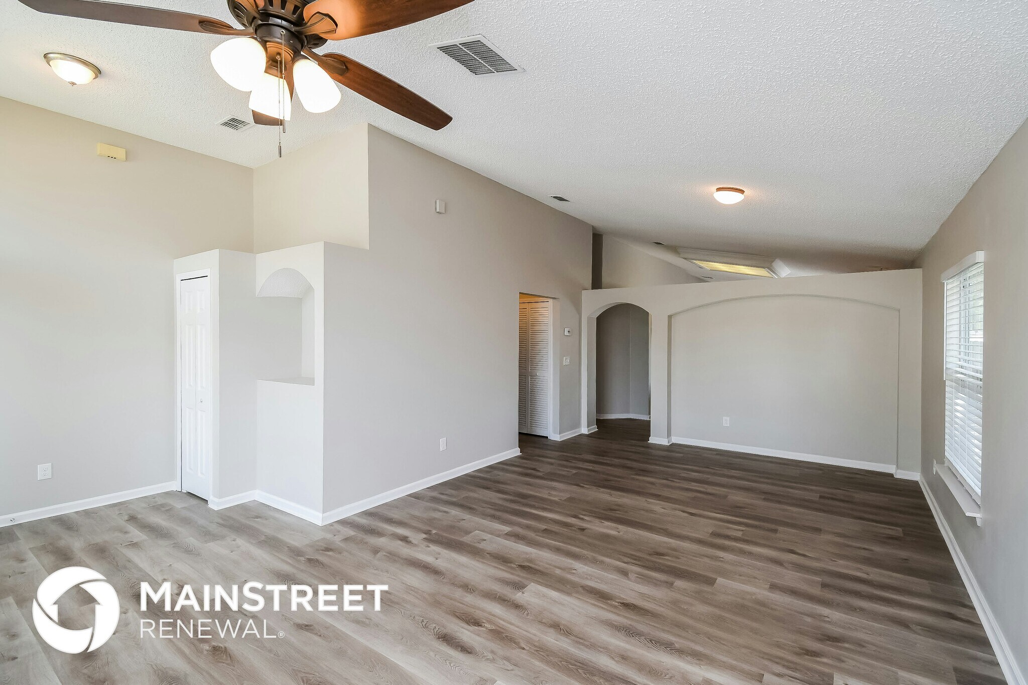 Building Photo - 1521 Ashleigh St