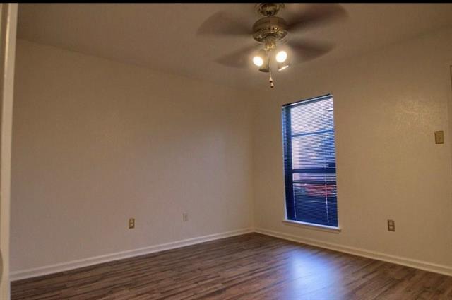 Building Photo - 3109 Meadow Wood Ln