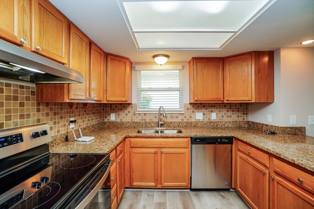 Building Photo - 486 Rambling Brook Dr