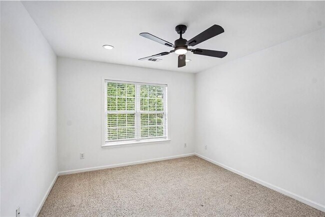 Building Photo - 5157 Wellisford Ct NW