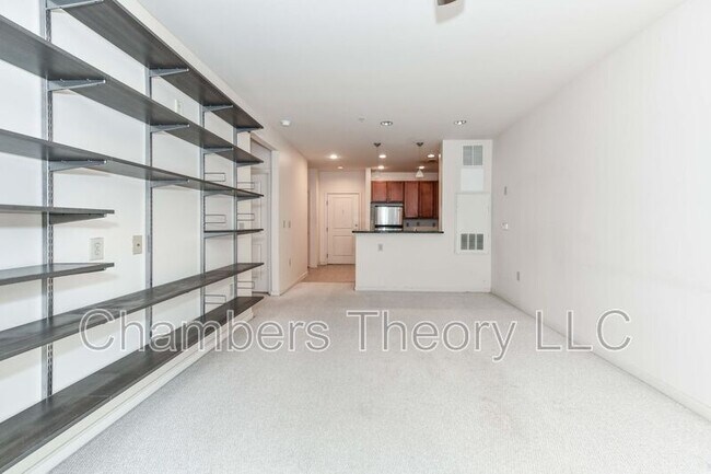Building Photo - 2665 Prosperity Ave
