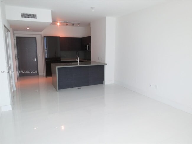 Building Photo - 1080 Brickell Ave