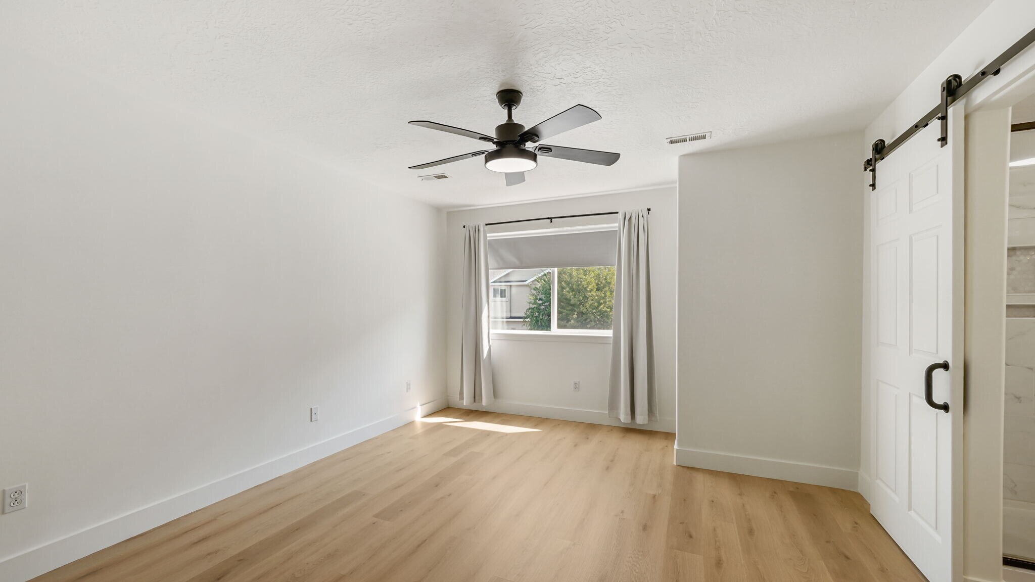 Building Photo - 1172 S 1410 E