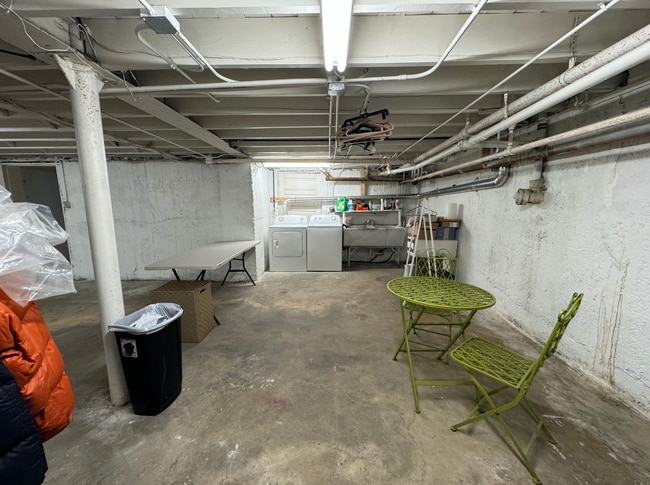 Building Photo - 30 Lawton Rd