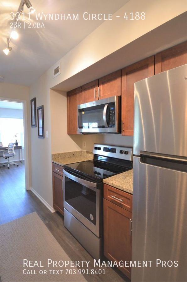 Building Photo - 3311 Wyndham Cir