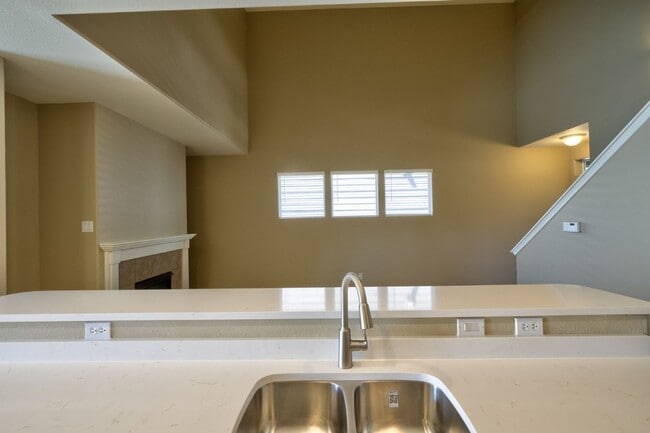 Building Photo - ARTS & CRAFTS GORGEOUS 2 STORY 3 BEDROOM + OFFICE 2.5 BATH. POOL, CLUBHOUSE, TENNIS INCLUDED!