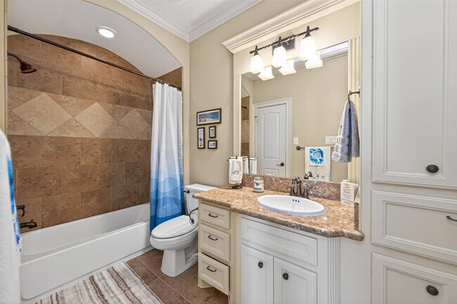 Building Photo - 7414 Dayhill Dr