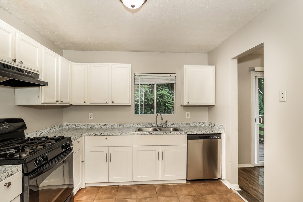 Building Photo - 4522 Doral Dr SW