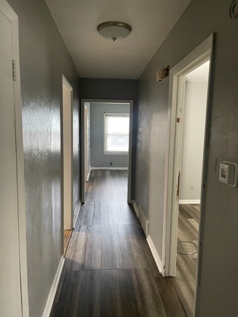Building Photo - 4242 Tracy Ave
