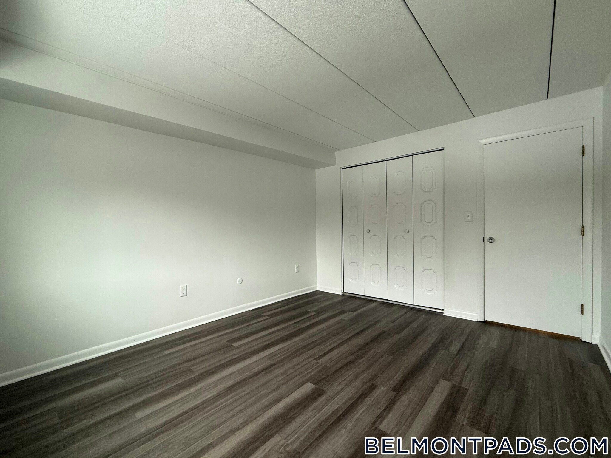 Building Photo - 55 Hill Rd