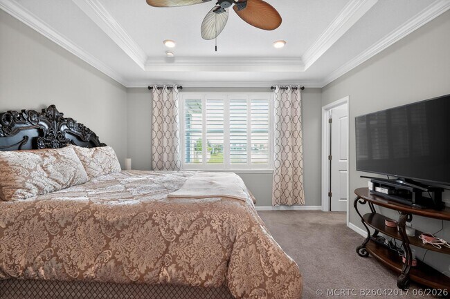 Building Photo - 10430 SW Captiva Dr