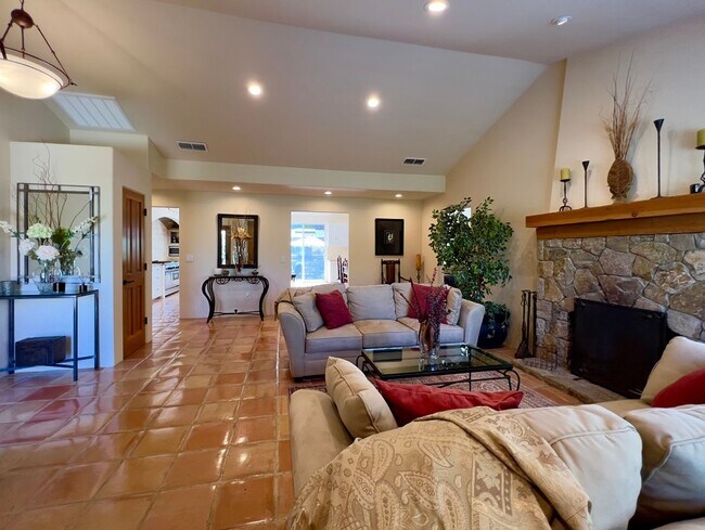 Building Photo - Stunning Single Level Browns Valley Home