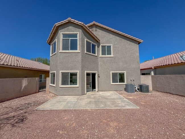 Building Photo - Charming Two-Story Home with Spacious Layout!