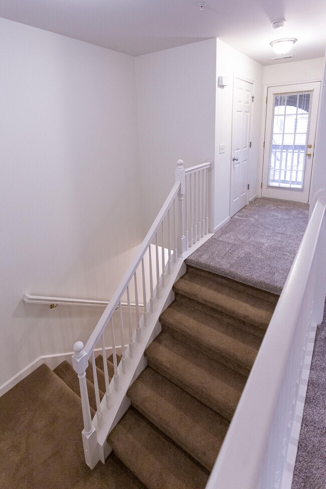 Building Photo - 28471 Carlton Way Dr