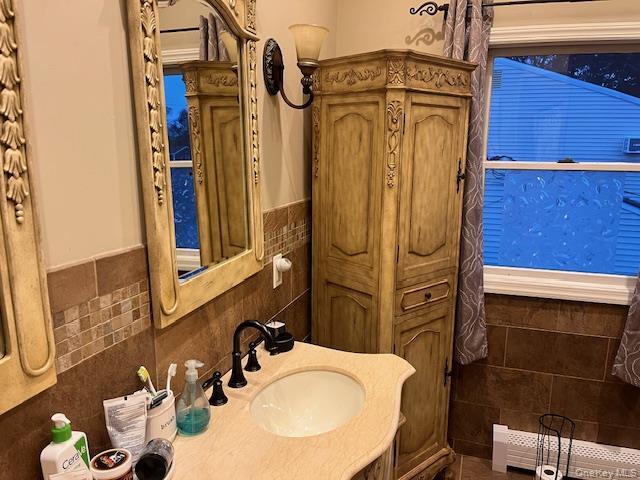 Building Photo - 169 N Manhattan Ave