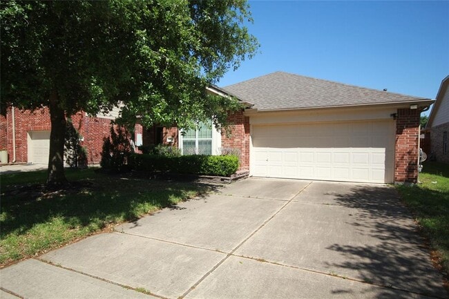 Building Photo - 1306 Colonial Manor Dr