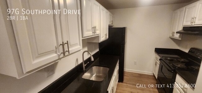 Building Photo - 97 Southpoint Dr