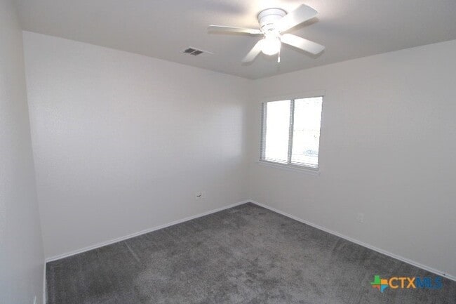 Building Photo - 2306 Jesse Dr