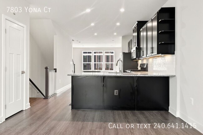 Building Photo - 7803 Yona Ct