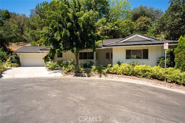 Building Photo - 4775 Regalo Rd