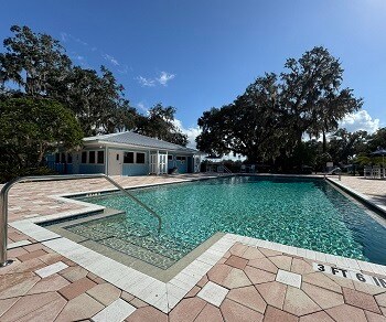 Building Photo - 9852 SW 196th Avenue Rd