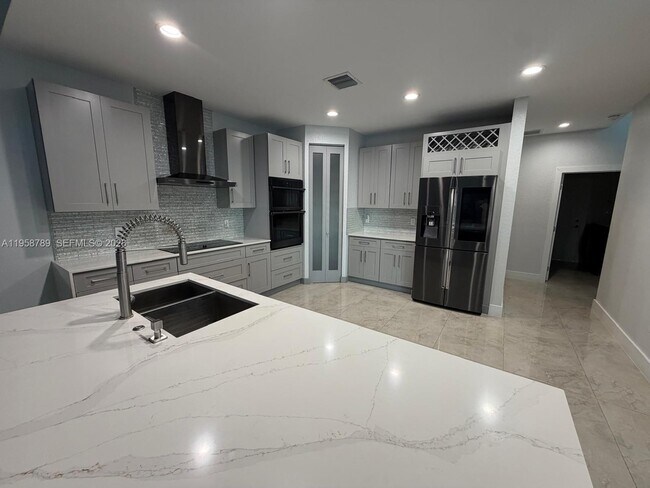 Building Photo - 5455 SW 191st Terrace