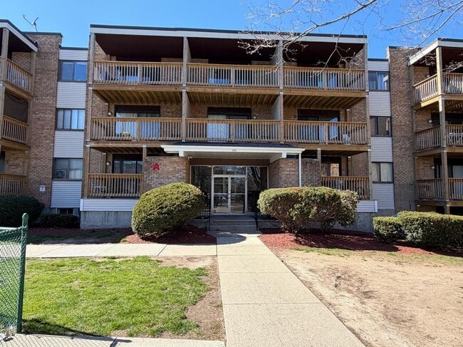 Building Photo - 155 Bull Hill Ln