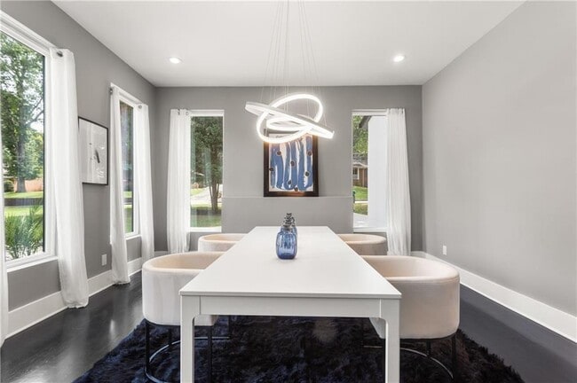 Building Photo - 1756 N Akin Dr NE