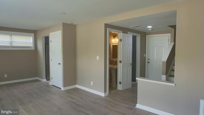 Building Photo - 2050 Nike Dr