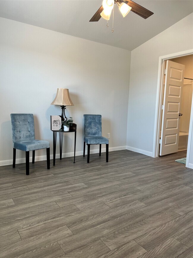 Building Photo - 1266 Rd 5720