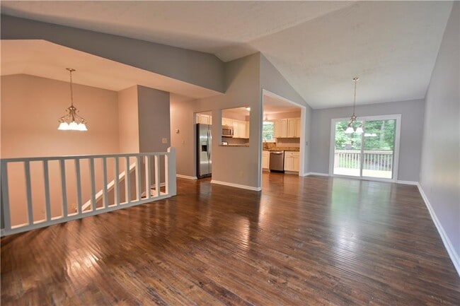 Building Photo - 459 Ridgetop Dr NW
