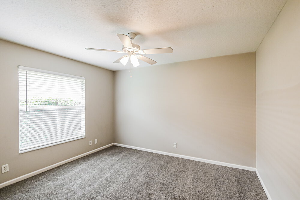 Building Photo - 109 Black Olive Crescent