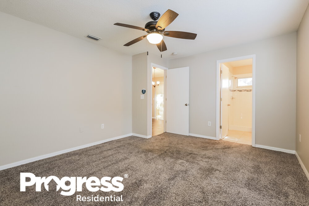Building Photo - 1226 Franford Dr